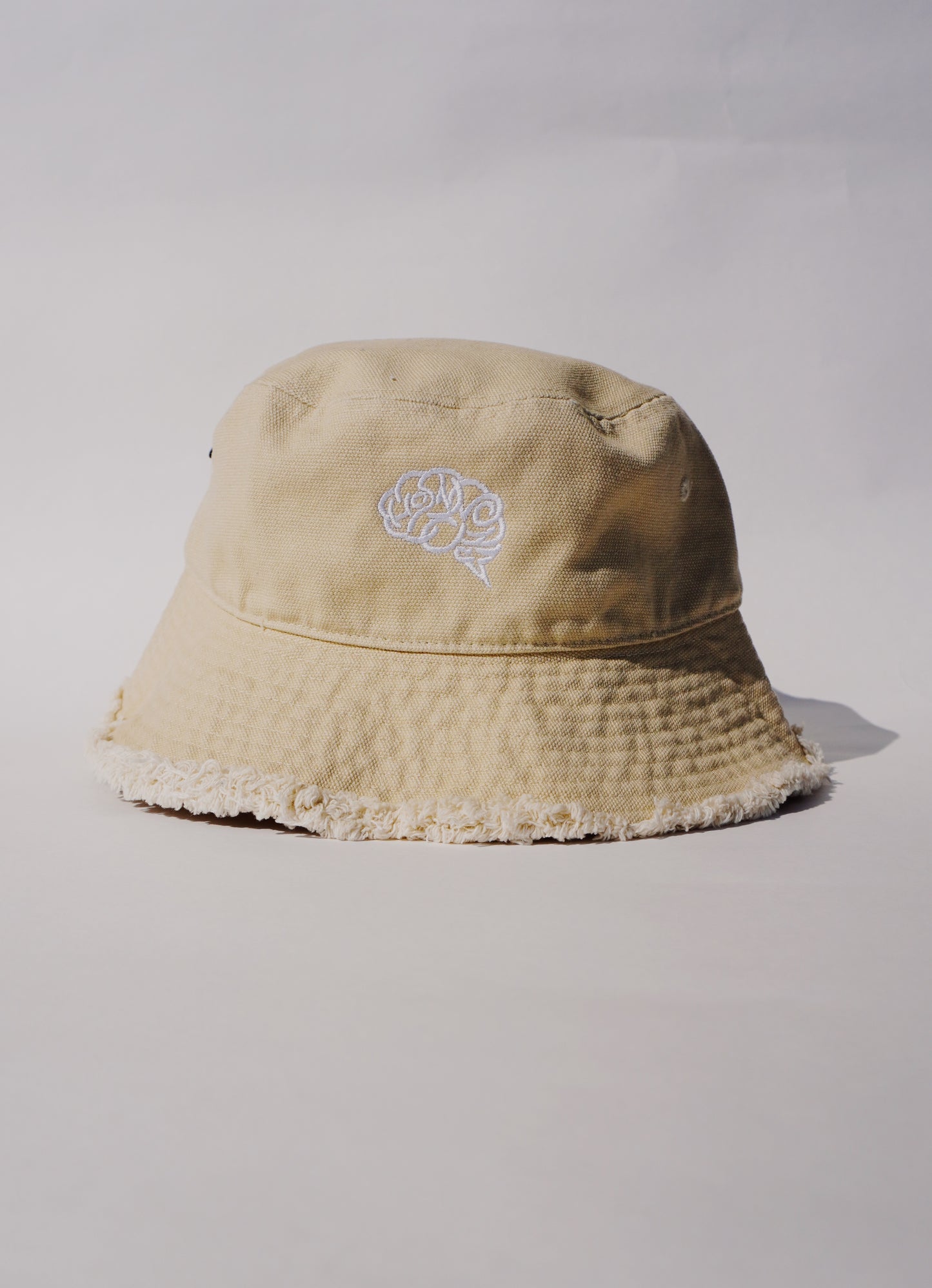 BRAIN CANVAS FRINGE BUCKET HAT(L BEIGE)