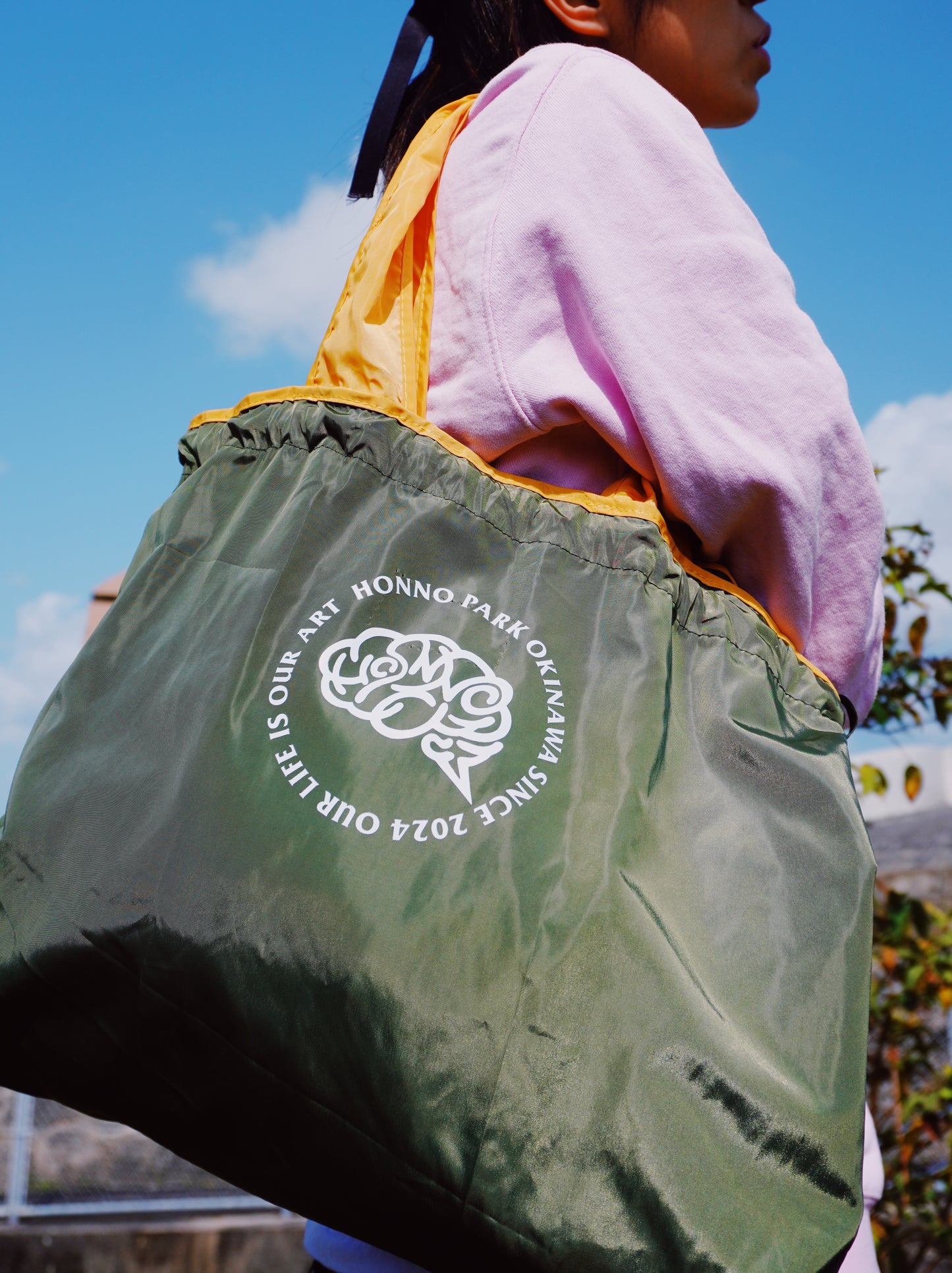HP COMPACT MARCHE TOTE(M)KHAKI×YELLOW