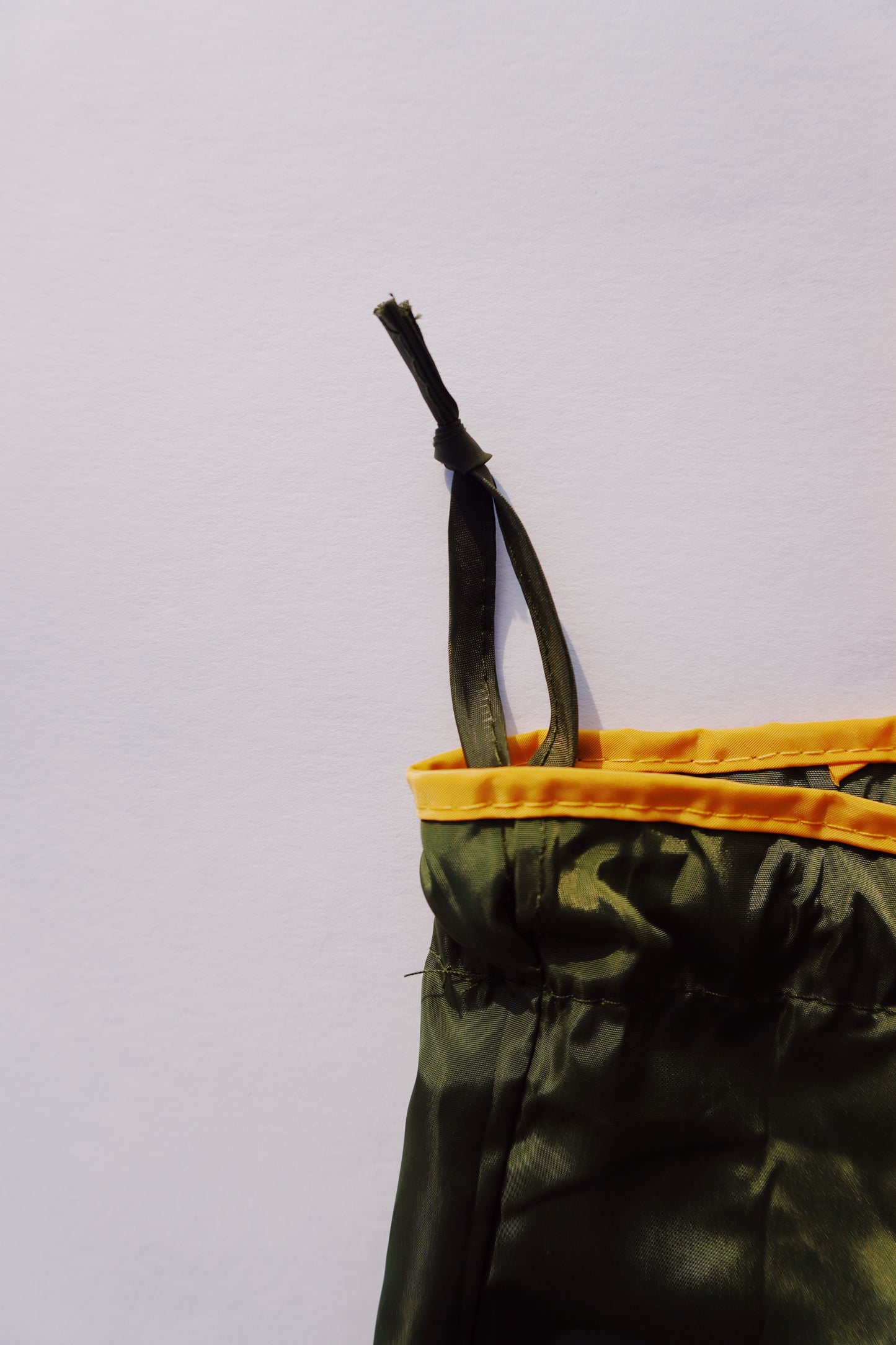 HP COMPACT MARCHE TOTE(M)KHAKI×YELLOW