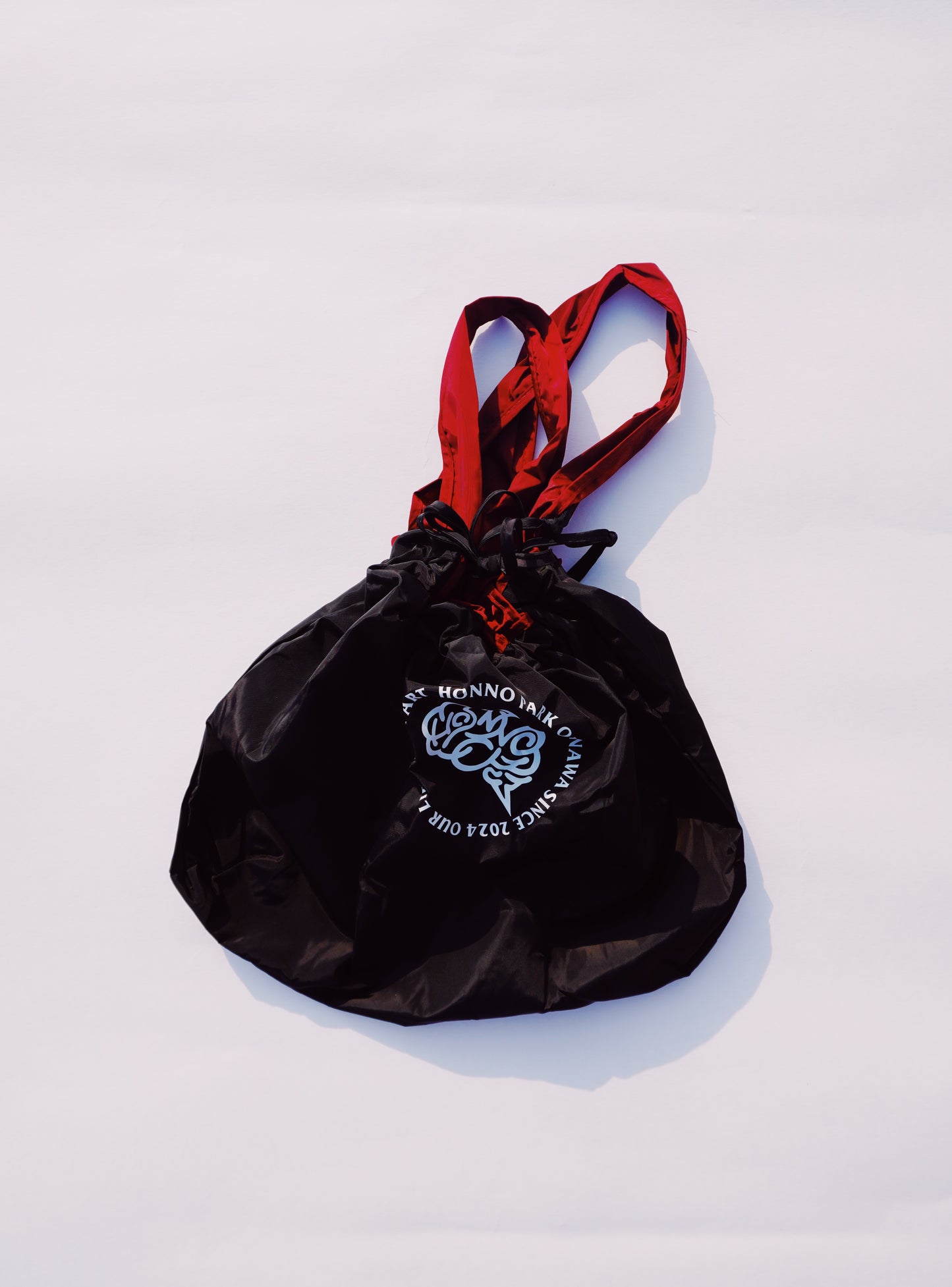 HP COMPACT MARCHE TOTE(M)BLACK×WINE