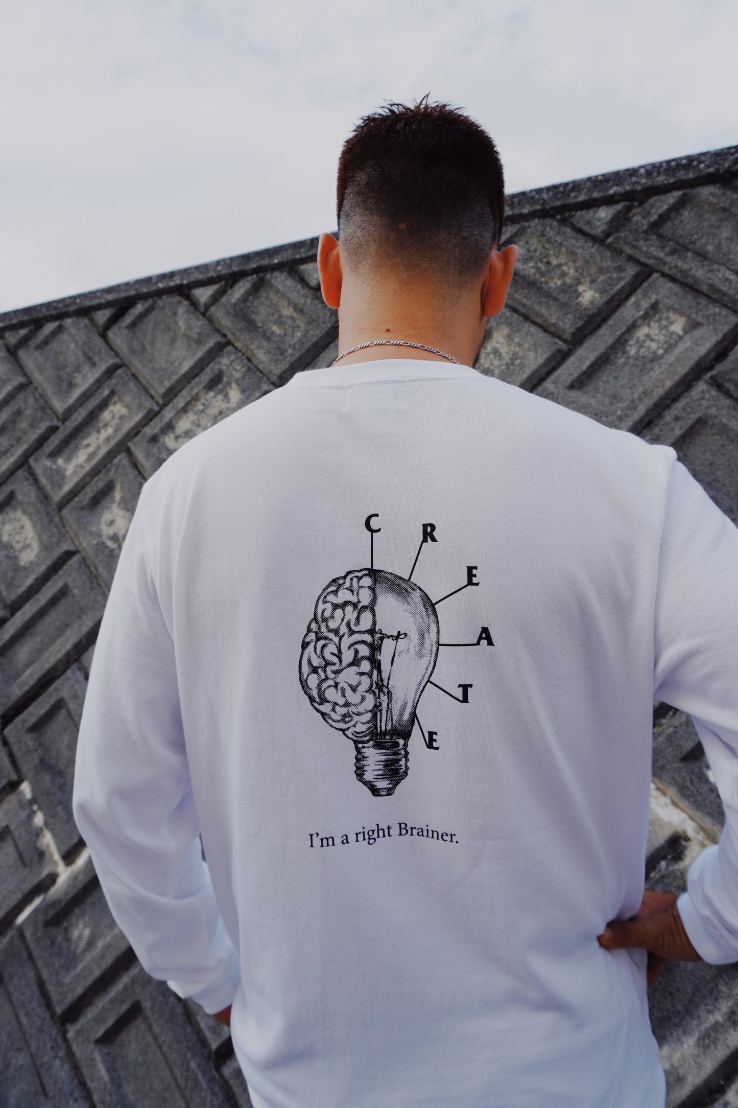 RIGHT BRAINER PRINT L/S Tee(WHITE)