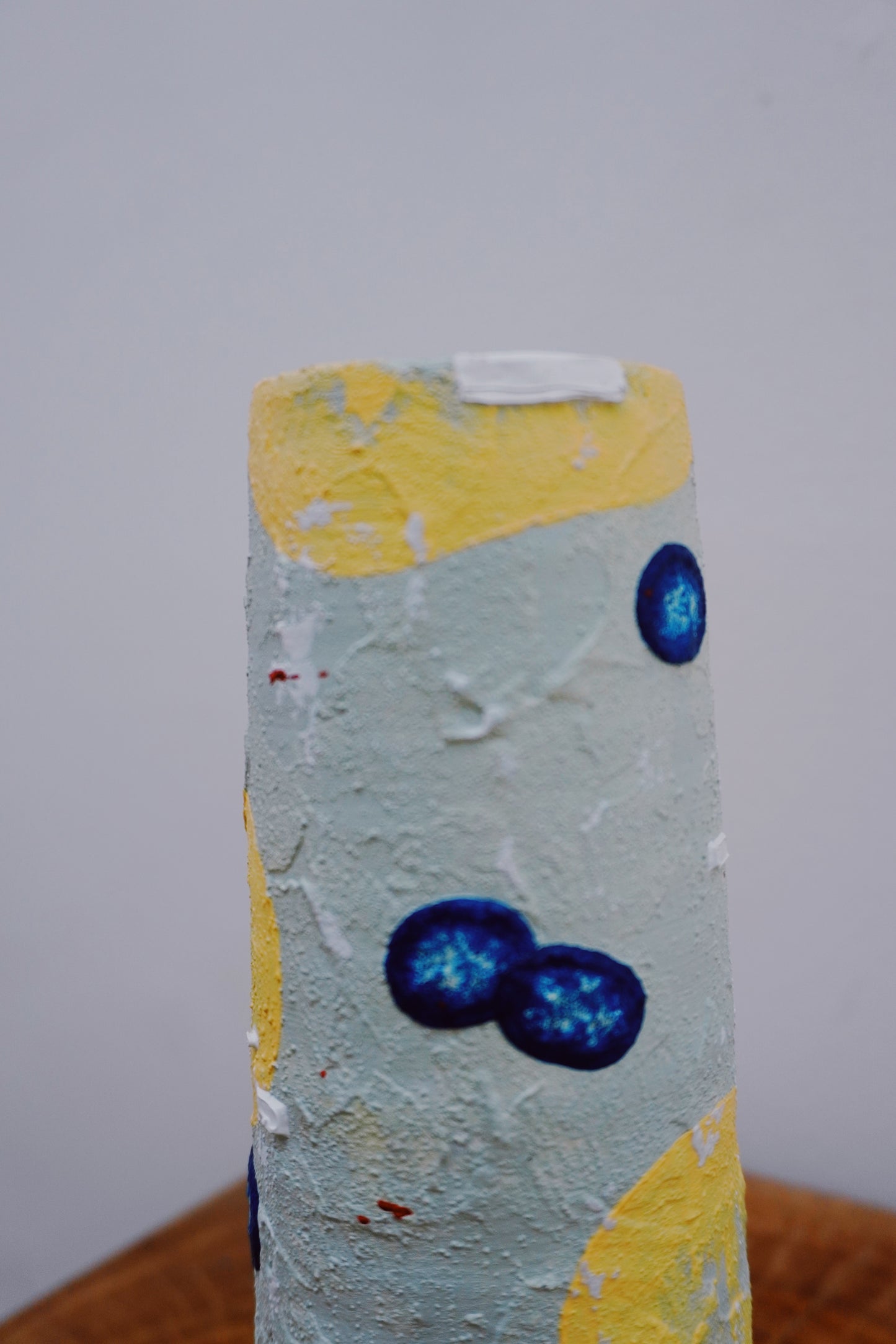 DENPA“vivid beds(dot tower)”