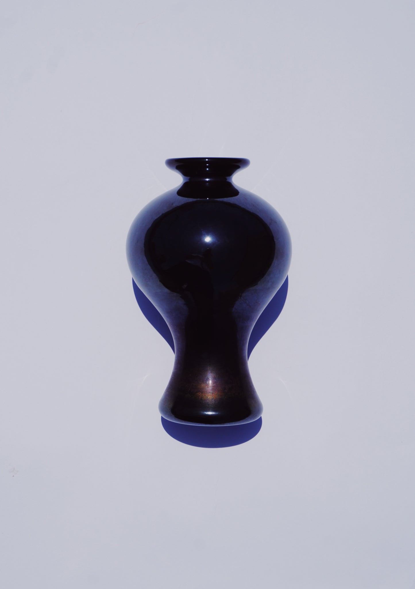 Mitchell Noah-BLACK FLOWER VASE(GLASS)