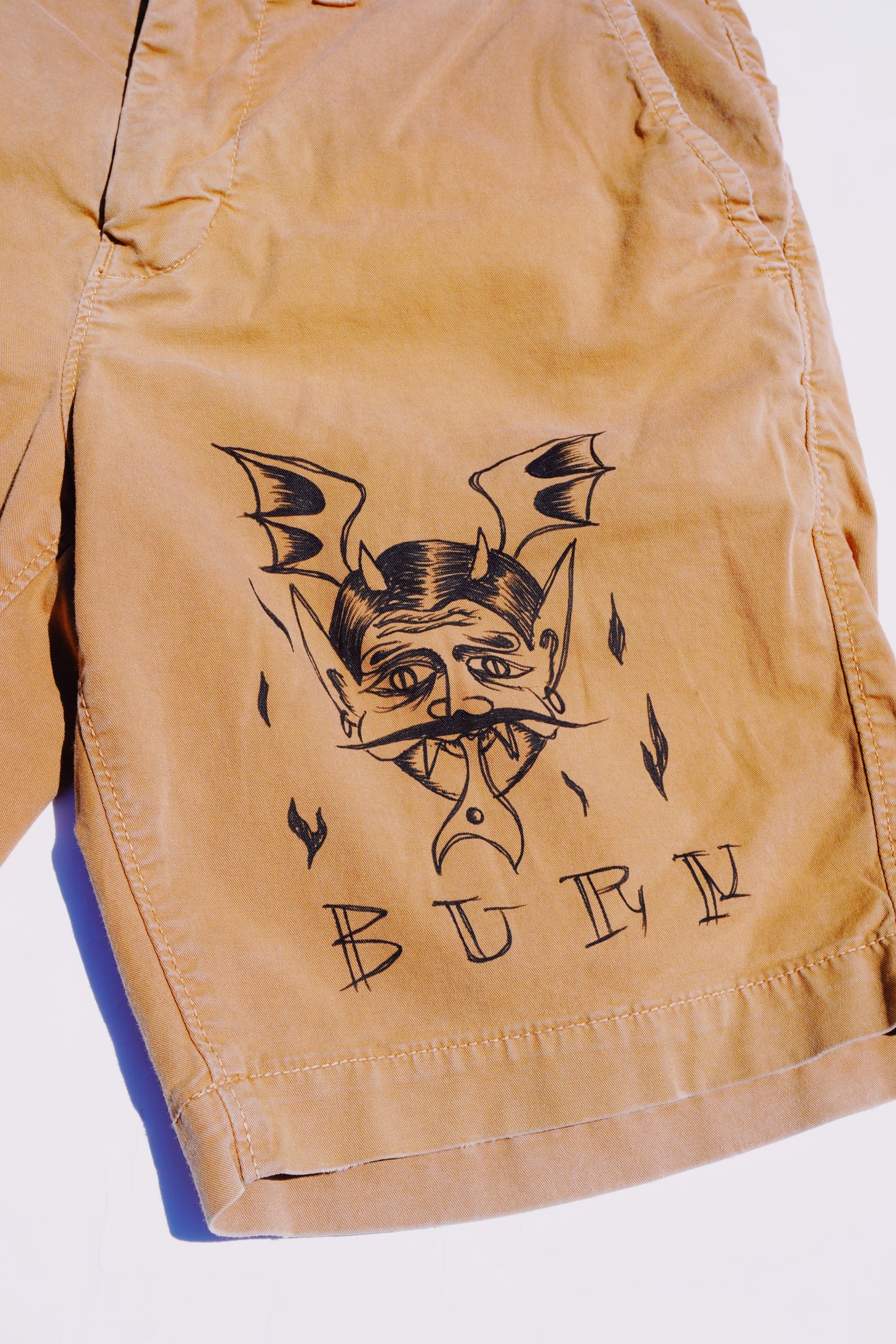SANSEI“HOT LOVE BURN”SHORT PANTS